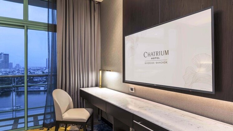 Grand Deluxe River View